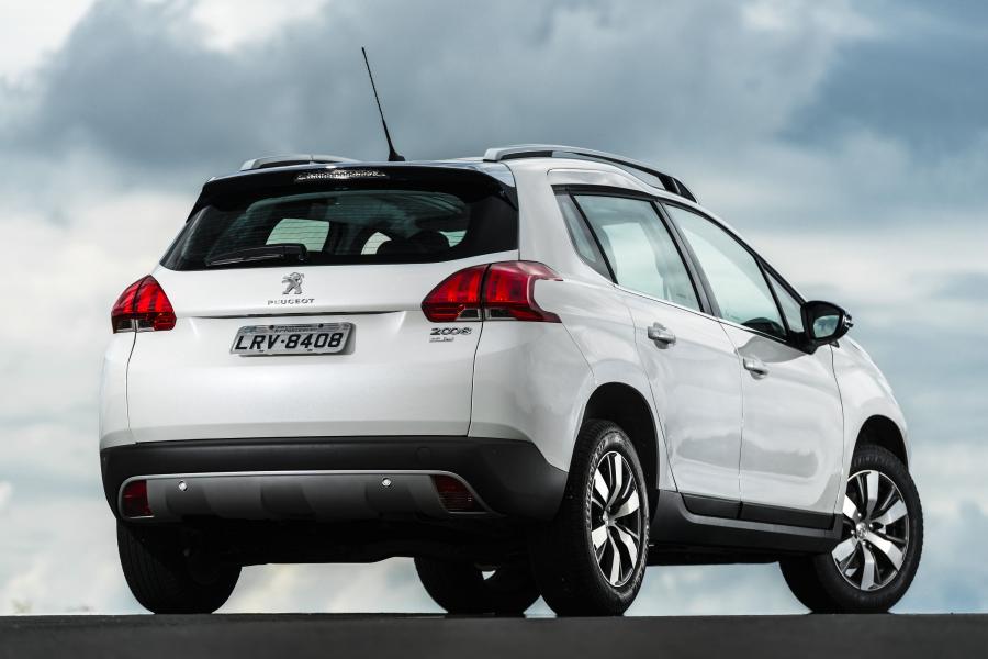  Peugeot 2008 2015 года  (BR) (фото 25 из 25)